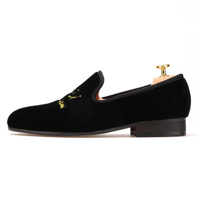Κόκκινο κάτω ανδρικά βελούδινη Loafers Ρούμπα εξωτερική σόλα χρώμα προσαρμοσμένο για τις επιχειρήσεις
