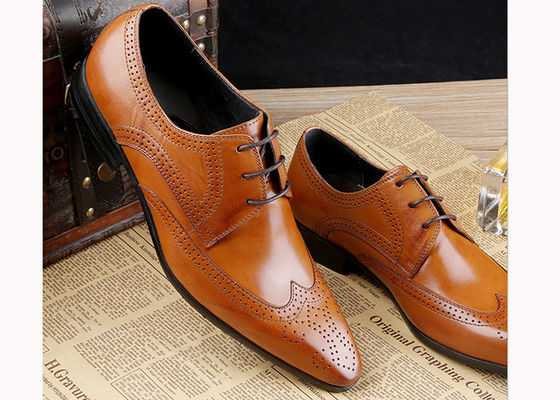 Τυπικά παπούτσια Oxford Brogue για άνδρες από δέρμα αγελάδας