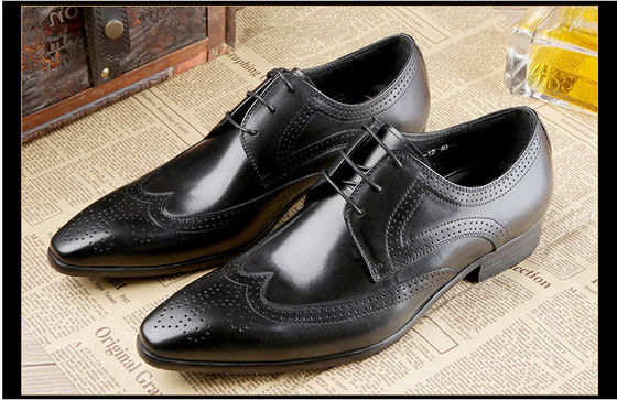 Τυπικά παπούτσια Oxford Brogue για άνδρες από δέρμα αγελάδας