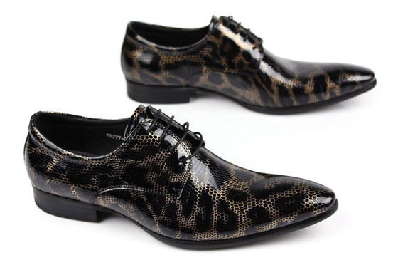 Κροκόδειλος στυλ ανδρικά μαύρα παπούτσια Brogue, μόδα νυχτερινό κλαμπ γνήσια παπούτσια από φίδι