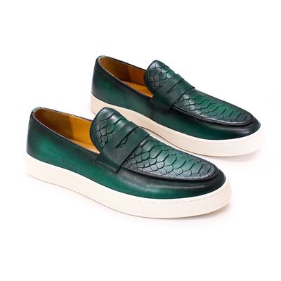 Προσαρμοσμένα ανδρικά Slip On Sneakers Σκάφοι Στρογγυλοδάχτυλο Δερμάτινα Υποδήματα