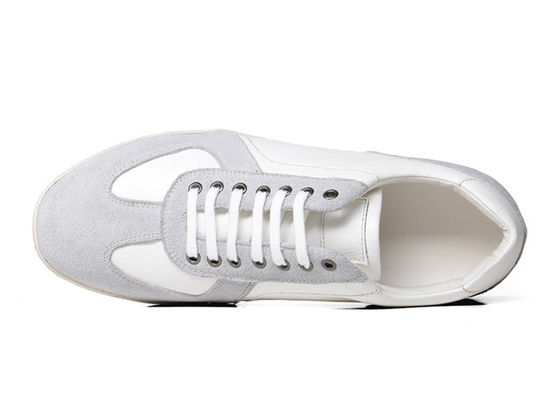 OEM Άνδρες Casual παπούτσια Suede δέρμα Άνδρες λευκά επίπεδα παπούτσια