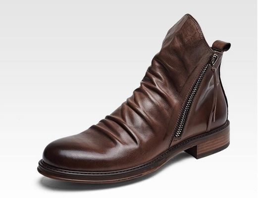 Ασημένιο χρώμα Άνδρες Slip On δερμάτινα παπούτσια Στρογγυλό δάχτυλο του ποδιού άνετα κομψά παπούτσια περπατήματος