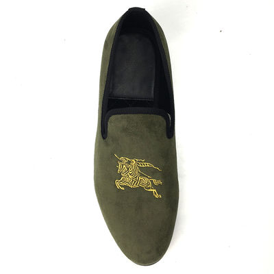 Στρατιωτική πράσινη ανδρική βελούδο Loafers αναπνευστική ανδρική Slip On καλοκαιρινά παπούτσια